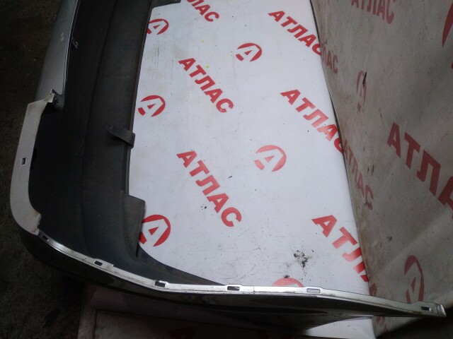 Бампер задний TOYOTA Avensis 