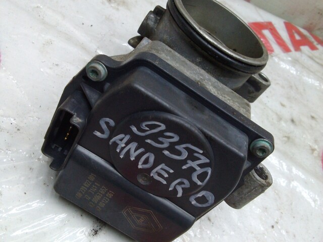 Дроссельная заслонка RENAULT Sandero Stepway K4M697