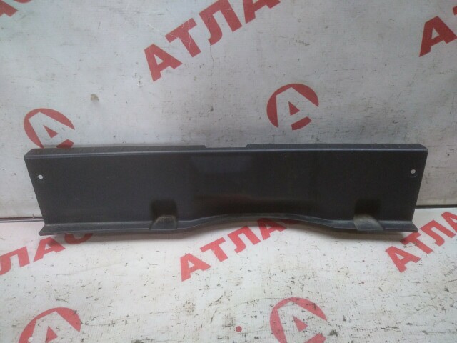 Накладка замка багажника TOYOTA Corolla 