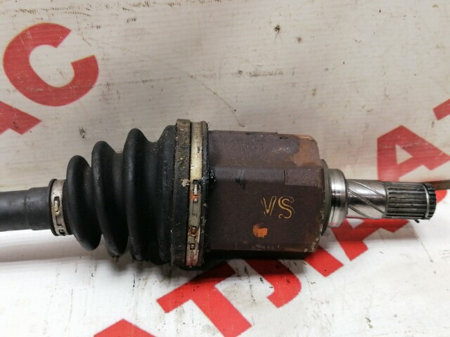Привод короткий NISSAN Bluebird Sylphy QR20-DD