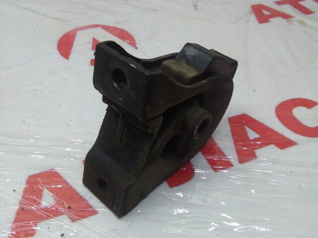 Подушка ДВС TOYOTA Sprinter 5A-FE