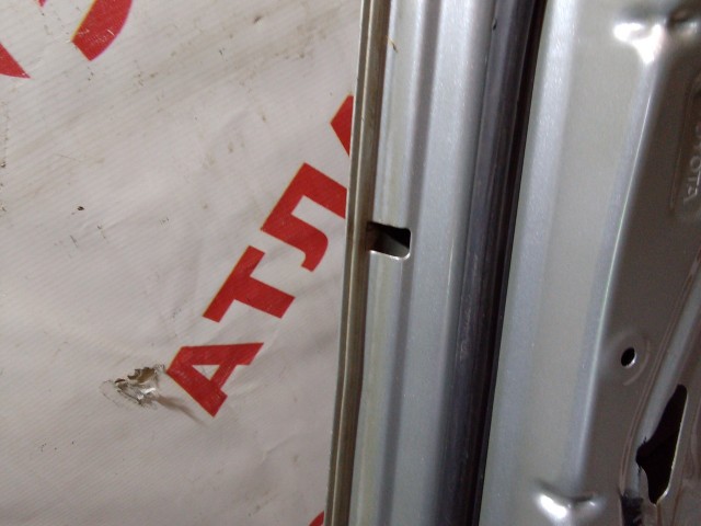 Дверь TOYOTA Avensis 