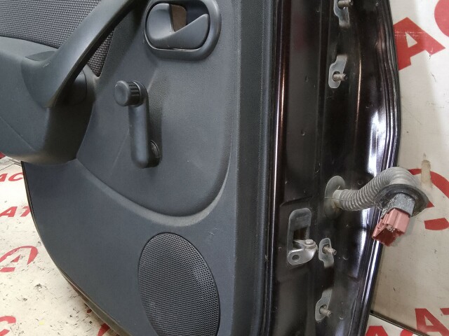 Дверь RENAULT Duster 