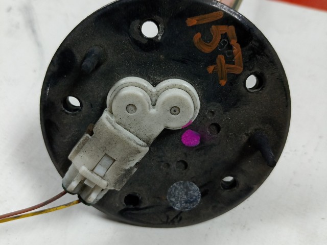 Датчик уровня топлива TOYOTA RAV4 