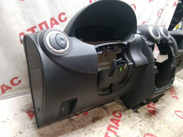 Торпедо RENAULT Sandero Stepway 