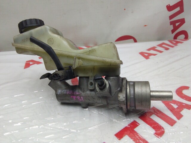 Главный тормозной цилиндр NISSAN X-Trail 