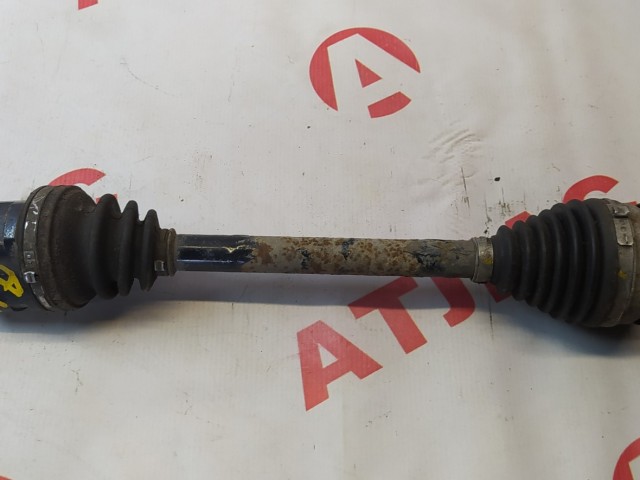 Привод короткий TOYOTA Corolla 