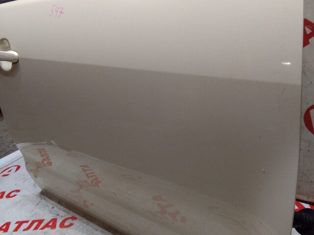 Дверь TOYOTA Ist 