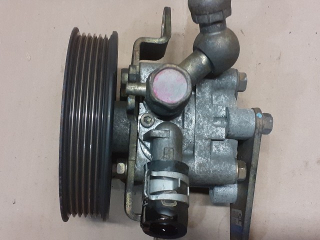 Гидроусилитель руля NISSAN Serena QR20-DE