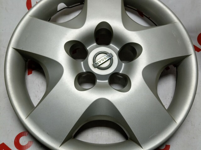 Колпак на колесо NISSAN - 