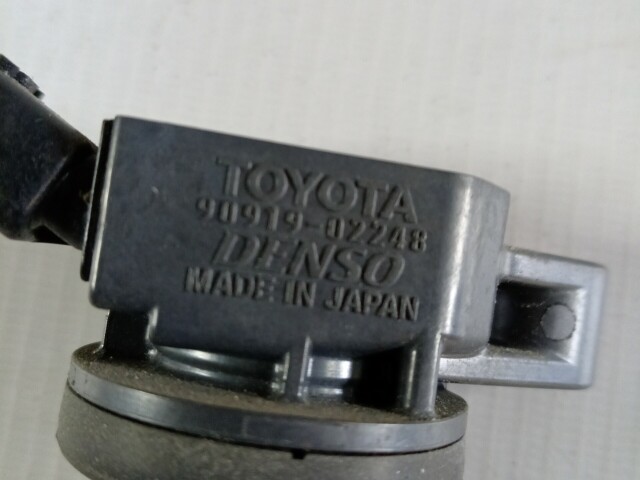 Катушка зажигания TOYOTA Corolla Axio 
