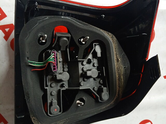 Стоп TOYOTA Avensis 