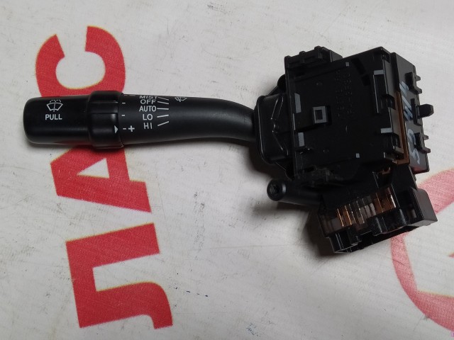 Гитара руля TOYOTA Avensis 