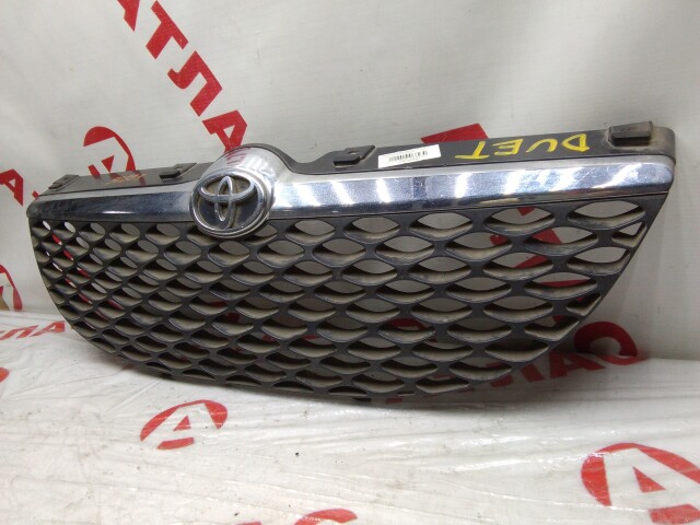 Решетка радиатора TOYOTA Duet 