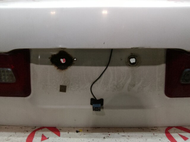 Крышка багажника TOYOTA Corona Premio 