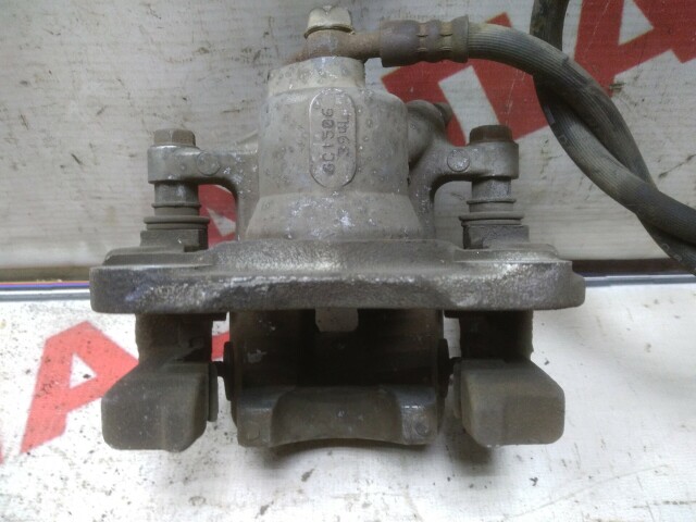 Суппорт TOYOTA Camry 