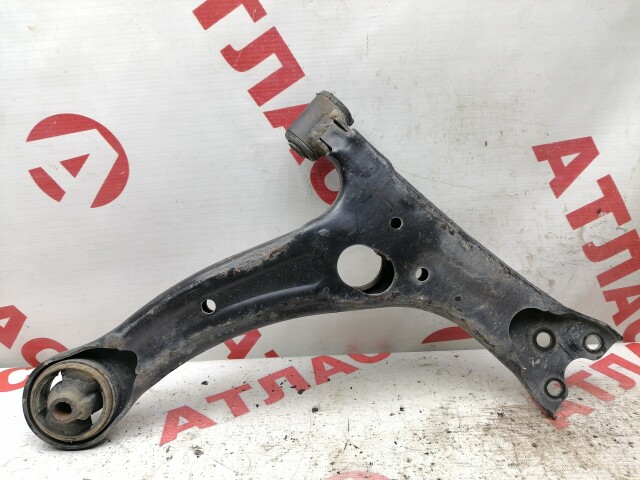 Рычаг TOYOTA Corolla Fielder 