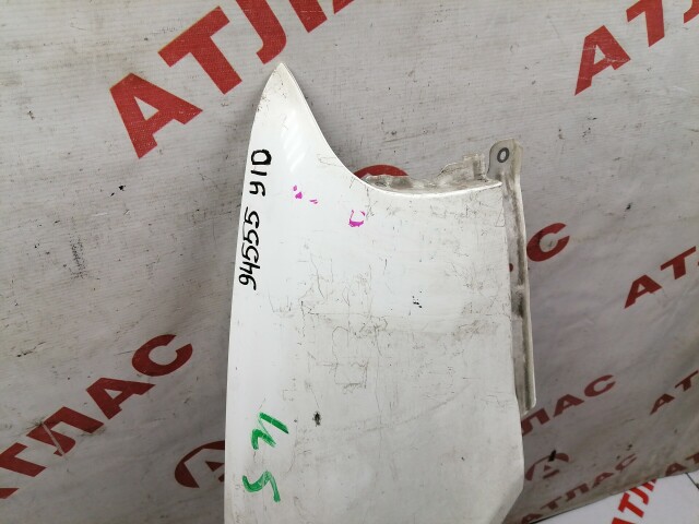 Крыло NISSAN AD 