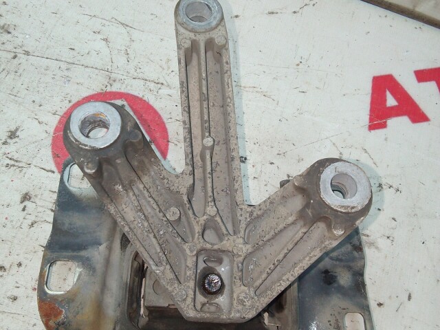 Подушка ДВС FORD Focus II ASDB