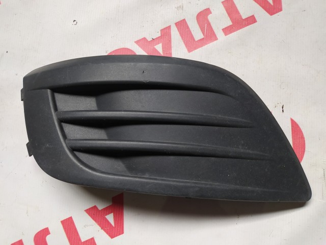 Заглушка в бампер LADA Largus 