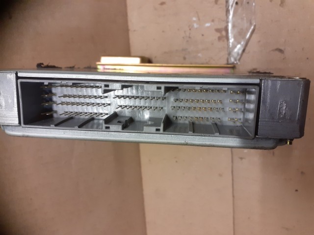 Компьютер NISSAN Serena QR20-DE