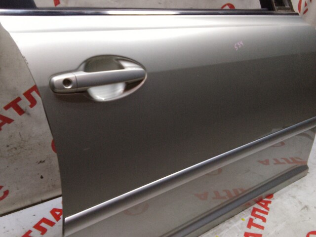 Дверь TOYOTA Avensis 