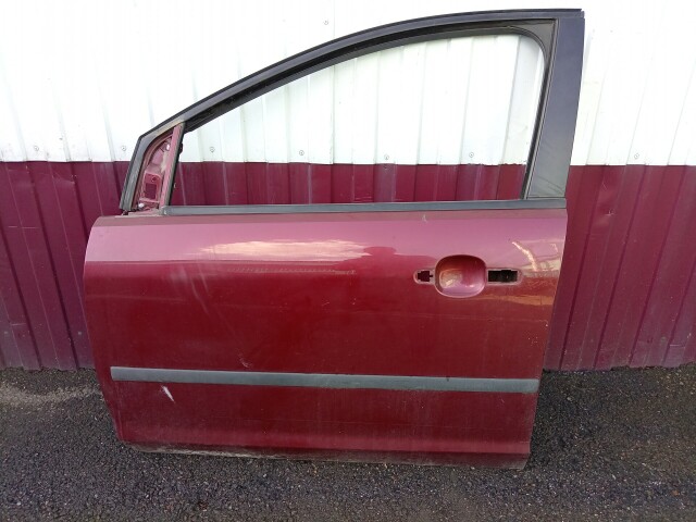 Дверь FORD Focus II 