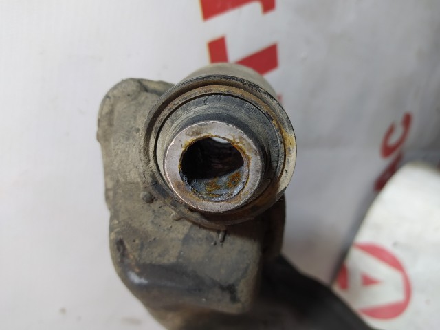 Балка поперечная NISSAN Primera 