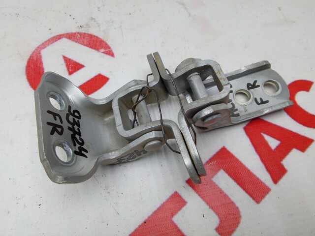 Кронштейны двери TOYOTA Camry 