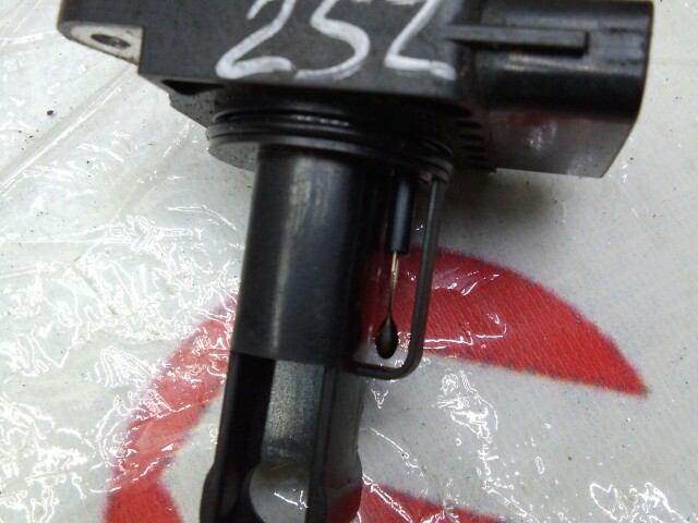 ДМРВ TOYOTA Vitz 2SZ-FE