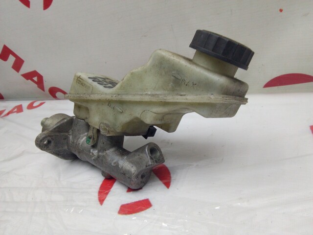 Главный тормозной цилиндр TOYOTA Avensis 