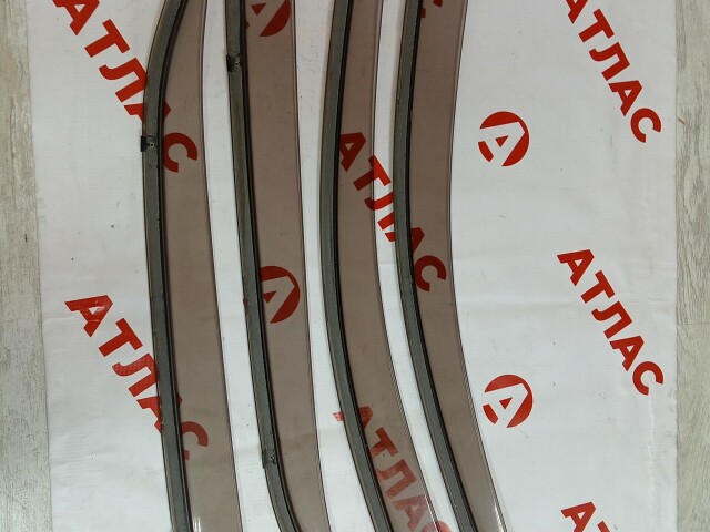 Ветровик TOYOTA Camry 