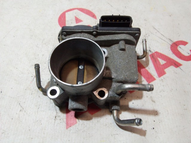 Дроссельная заслонка TOYOTA RAV4 2AZ-FE