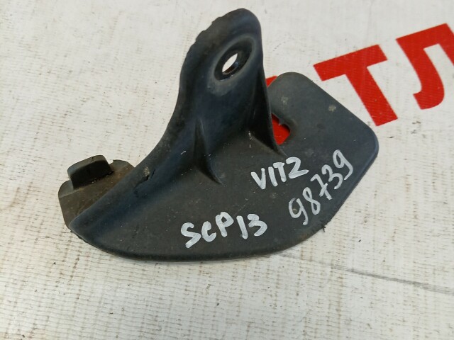Брызговик TOYOTA Vitz 