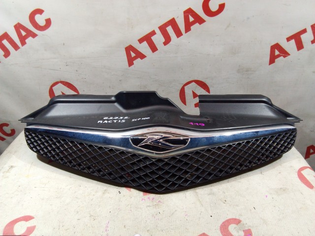 Решетка радиатора TOYOTA Ractis 