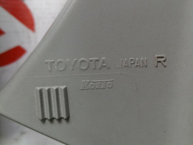 Стоп TOYOTA Ist 