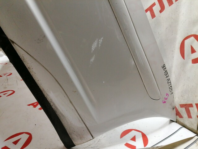 Бампер задний TOYOTA Avensis 