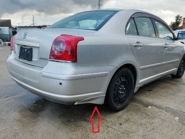 Накладка TOYOTA Avensis 