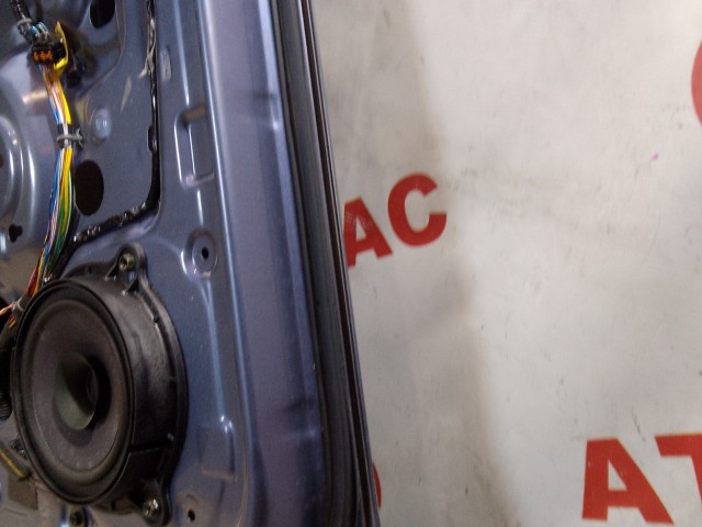 Дверь NISSAN Sunny 