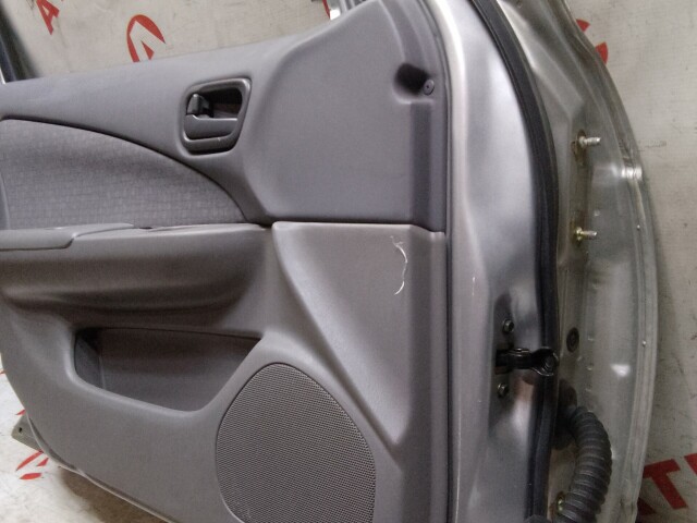 Дверь NISSAN Sunny 